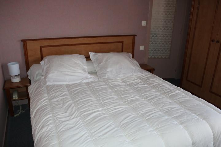 Logis Le Port Saint Aubin Hotel Morannes sur Sarthe-Daumeray ภายนอก รูปภาพ