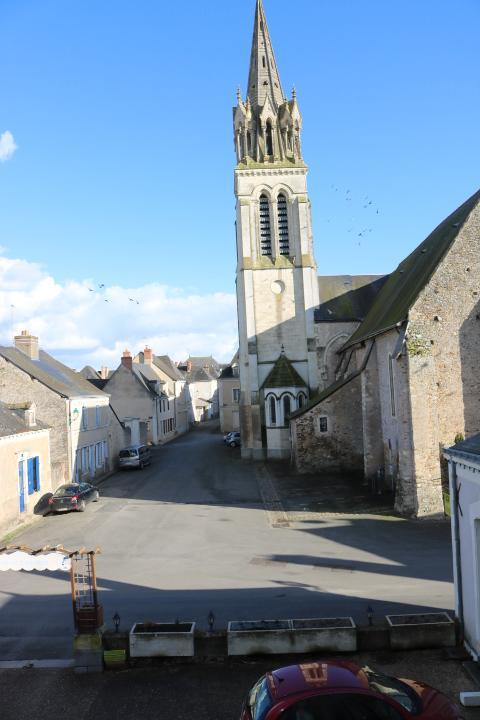Logis Le Port Saint Aubin Hotel Morannes sur Sarthe-Daumeray ภายนอก รูปภาพ