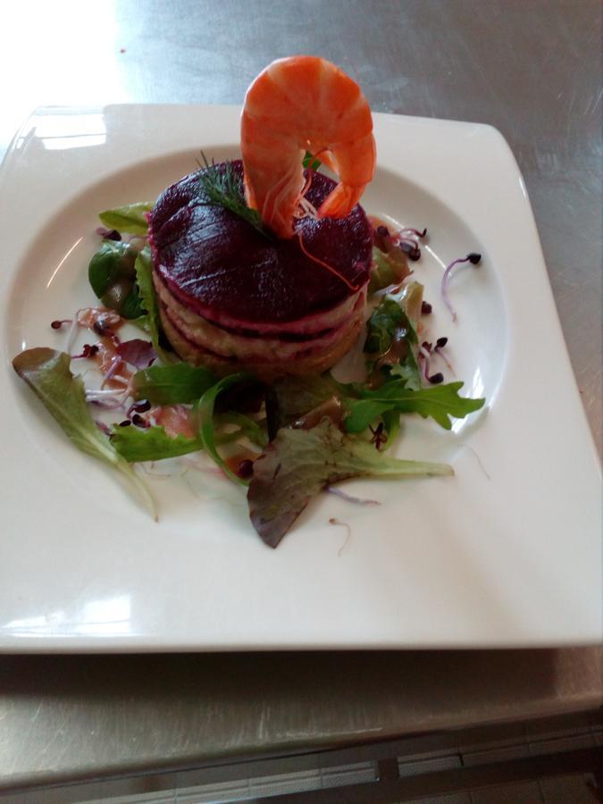 Logis Le Port Saint Aubin Hotel Morannes sur Sarthe-Daumeray ภายนอก รูปภาพ
